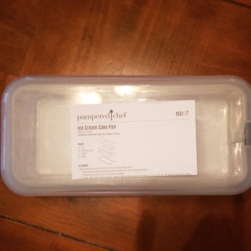 Pampered chef ice cream cake pan